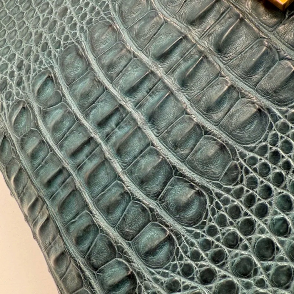 💎RARE GEM💎 Genuine CELINE Croc Embossed Trapèze Bag - RARE TEAL COLOR‼️ - Picture 10 of 15